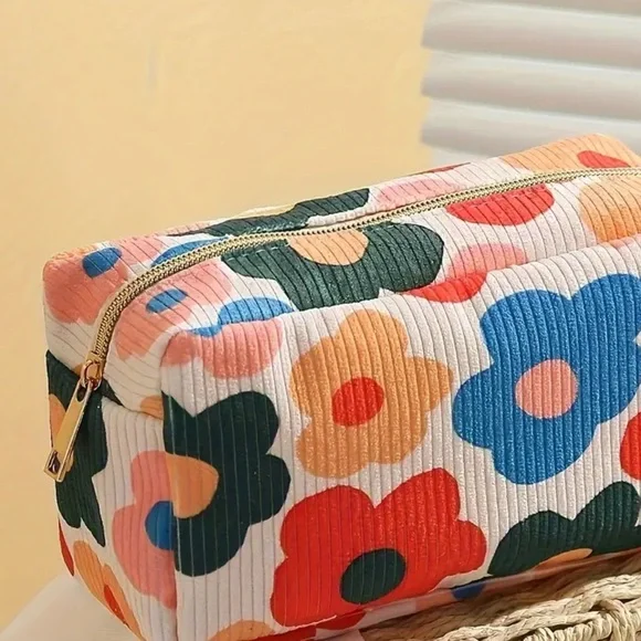 NEW| Colorful Flower Pattern Zipper Versatile Cosmetic Bag Travel Toiletry Pouch - Picture 3 of 5